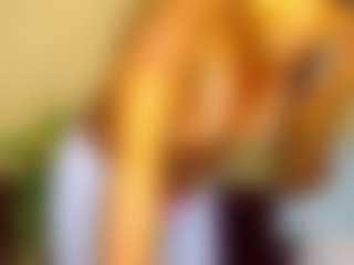 Live cam show with savournie - Thin on sexylive.show