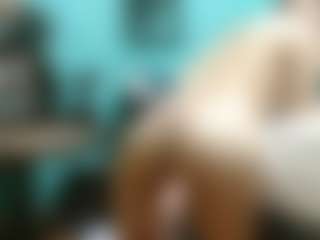 Live cam show with Noah-miller - Drinking on Camsoda