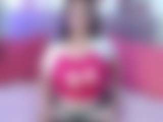 Live cam show with Samanta-pink - Ball Sucking on Camsoda