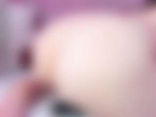 Live cam show with Samanta-pink - Smoking on Camsoda
