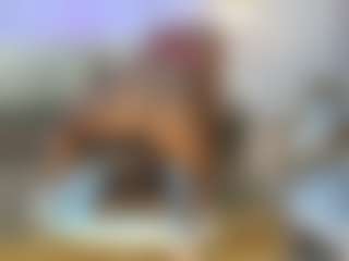 Live cam show with Shantall-wills - Granny Brown Hair on Dare Cams
