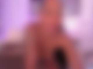Live cam show with Shantall-wills - Black Middle Aged on AdultVida.com
