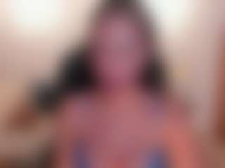 Live cam show with Shantall-wills - Black Middle Aged on mypornchat.com