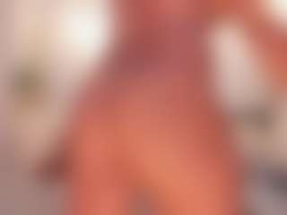 Shantall-wills MILF webcam performer live streaming