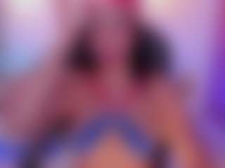 Live cam show with Shantall-wills - Granny Big Tits on madthumbs