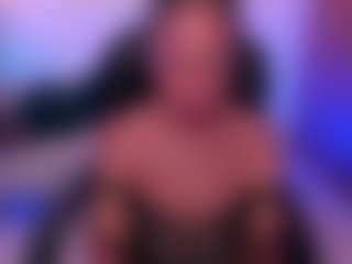 Live cam show with Shantall-wills - Mature on Camsoda