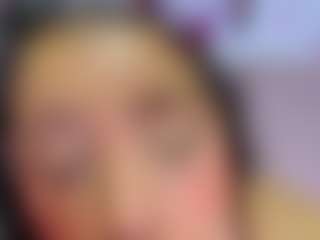 cristal-horny19 MILF webcam performer live streaming