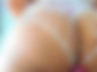 cristal-horny19 MILF webcam performer live streaming