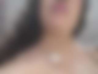 cristal-horny19 MILF webcam performer live streaming