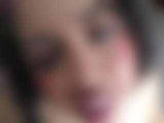 Live cam show with cristal-horny19 - Fuck Machine on livesuperchat.net