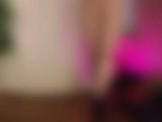 Live cam show with MARY-T - Flashing on https://playwithruby.com