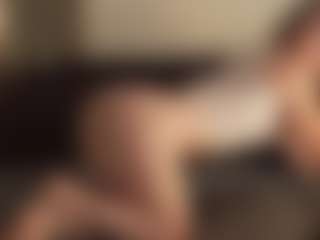 Live cam show with MARY-T - BBW on https://playwithruby.com
