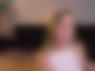Live cam show with MARY-T - Lovense on liverealitysex.com