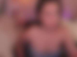 Live cam show with MARY-T - White on Camsoda | estonia