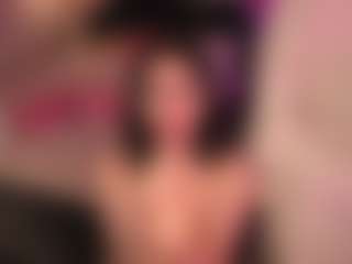Live cam show with Lilly - Brown Hair on iamadamtest123.com