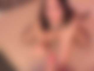 Live cam show with Lilly - Curvy Small Tits on Camming Site
