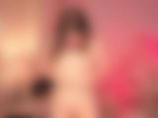 Live cam show with Lilly - Brown Hair Petite on sexytreat.net
