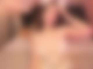 Live cam show with Lilly - Cosplay Young Adult on AdultVida.com