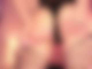 Live cam show with Lilly - Smoking on SxyPornLive