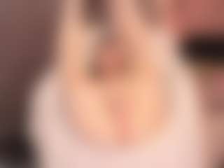 Live cam show with Lilly - Brown Hair Petite on Dolls Live