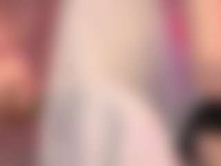 Live cam show with Lilly - Natural on Camsoda