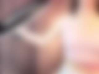 Live cam show with Lilly - Cum Brown Hair on SmokeAndPoke