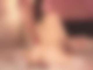 Live cam show with Lilly - Smoking on luckytryst.com