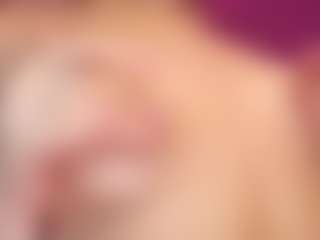 Show en direct avec Lilly - Butt Plug sur Camsoda