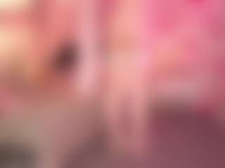 Live cam show with Lilly - Cosplay Curvy on Camsoda