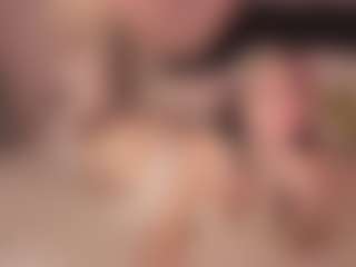 Live cam show with Lilly - Erotic Dance on livesuperchat.net