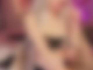 Live cam show with Lilly - Blowjob on Camsoda