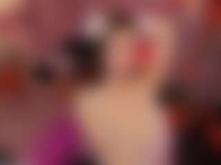Live cam show with Lilly - Fingering on Cam Slut