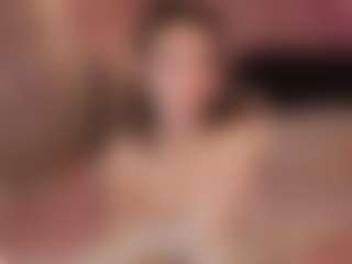 Live cam show with Lilly - White on TeamSkeetLive | netherlands
