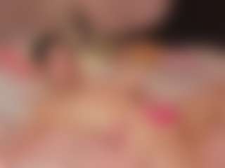 Live cam show with Lilly - Control on Milfs Live