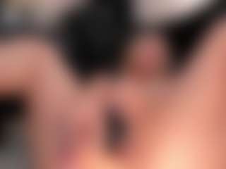 Live cam show with RebeccaHudson - Amateur on MyBangCams