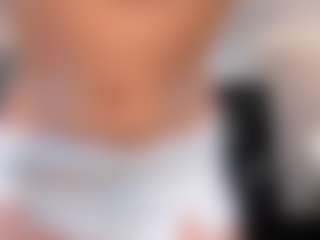 Live cam show with RebeccaHudson - Average on fuklive.com
