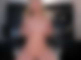 Live cam show with RebeccaHudson - Small Tits on googirlz