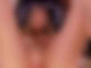 Live cam show with RebeccaHudson - Small Tits on Camsoda
