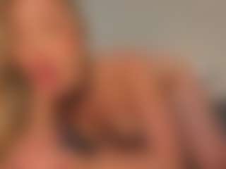 Live cam show with RebeccaHudson - Fingering on sexytreat.net