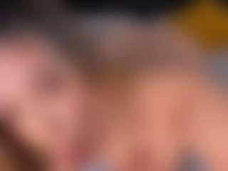 Live cam show with RebeccaHudson - Small Tits on livesuperchat.net