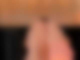 Live cam show with RebeccaHudson - Big Tits on googirlz