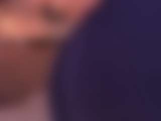 Live cam show with RebeccaHudson - Average on StripNow
