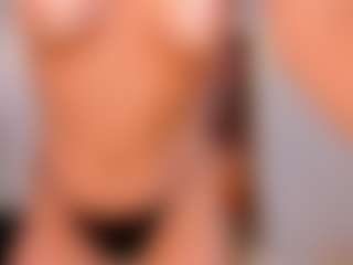 Live cam show with RebeccaHudson - Big Tits Small Tits on CamwithHer