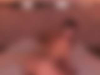 Live cam show with RebeccaHudson - Big Tits Small Tits on hornycams.live