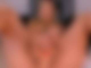 Live cam show with RebeccaHudson - Average on StripNow