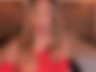 Live cam show with RebeccaHudson - Brown Eyes Blonde Hair on Gym Cam Girls