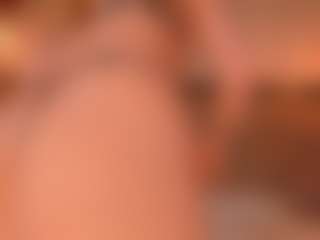 Live cam show with RebeccaHudson - Blonde Hair on Camming Site