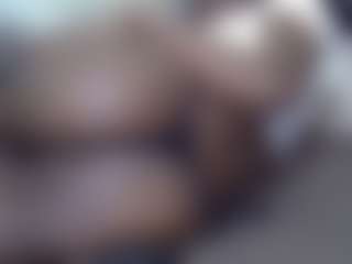 ashley-ella's Live Sex Cam Show