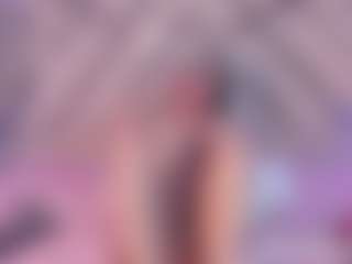 sophia-paris's Live Sex Cam Show