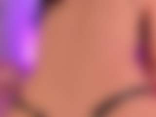 Show in cam erotica live di love-cameron
